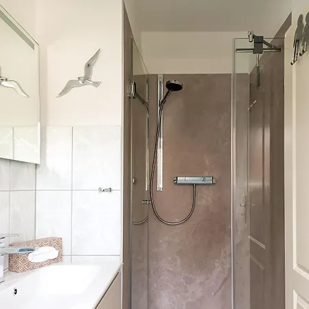 Apartment Buchentraum Whg 4 *